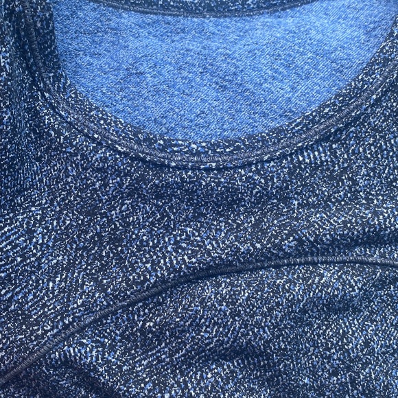 Lululemon Cypress Kiss Long Sleeve size 2 
Fusion Jacquard Black Violet Viola - Picture 12 of 14